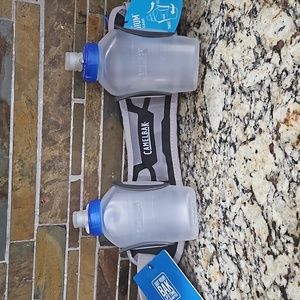 NWT Camelbak Hydration Running/Walking Waist Bag Arc2 holds 2 10oz waterbottles